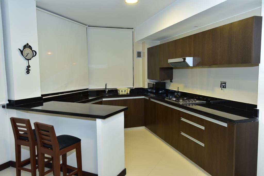 Mai Suites Apart Hotel ซานตาครูซเดอลาเซียร์รา ภายนอก รูปภาพ