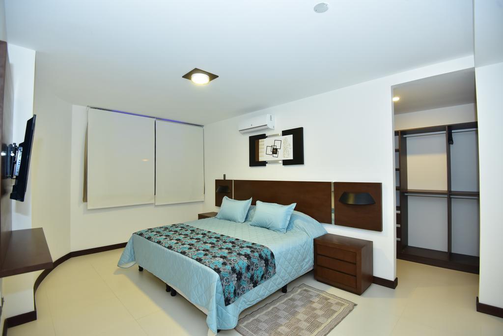 Mai Suites Apart Hotel ซานตาครูซเดอลาเซียร์รา ภายนอก รูปภาพ