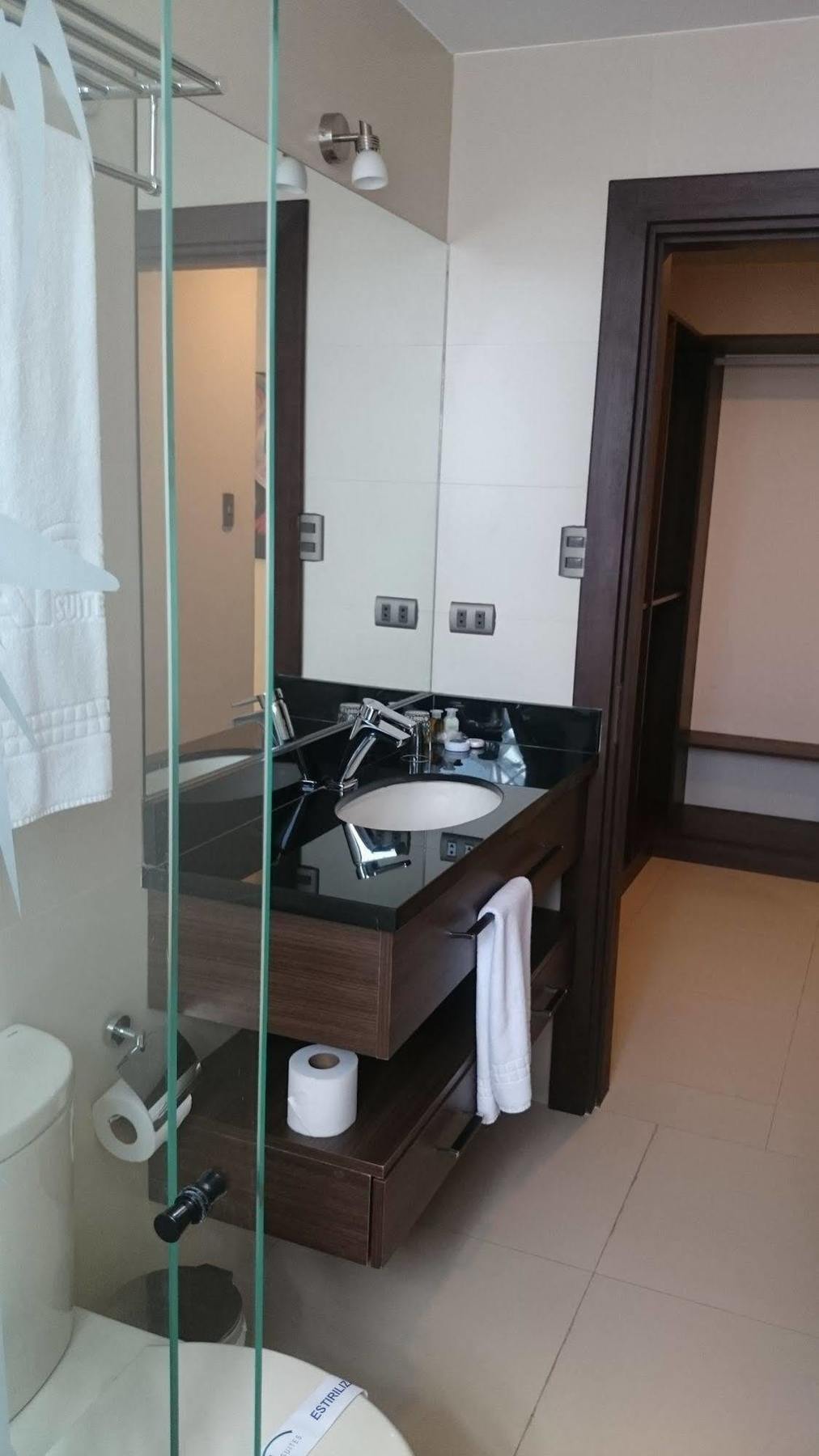 Mai Suites Apart Hotel ซานตาครูซเดอลาเซียร์รา ภายนอก รูปภาพ